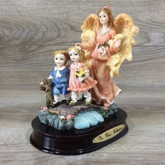 Da Vinci Collection - Angel with Children Statue on a Wood Base - Picture 1 of 8